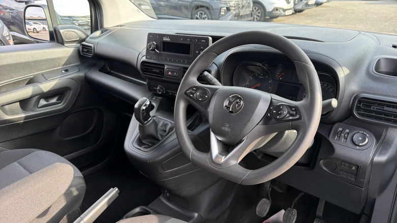 Vauxhall Combo Cargo Combo L1 Diesel 2300 1.5 Turbo D 100ps H1 Sportive Van